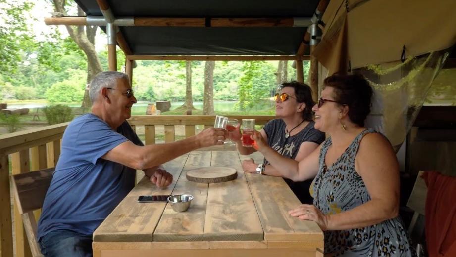 Camping L'Etang D'Ardy *** サン・ポール・レ・ダックス エクステリア 写真
